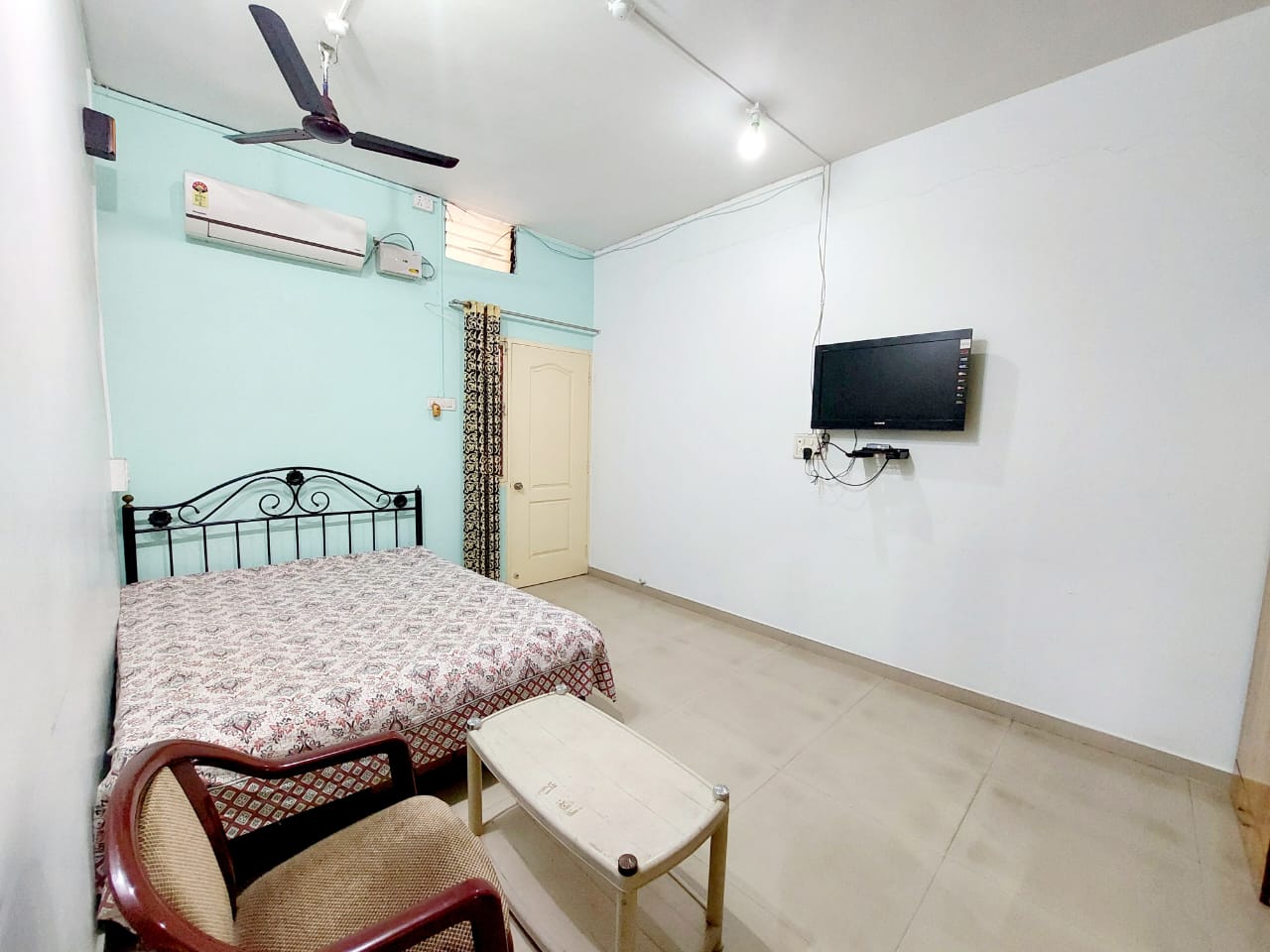 WhatsApp Image 2025-10-28 at 5.31.30 PM