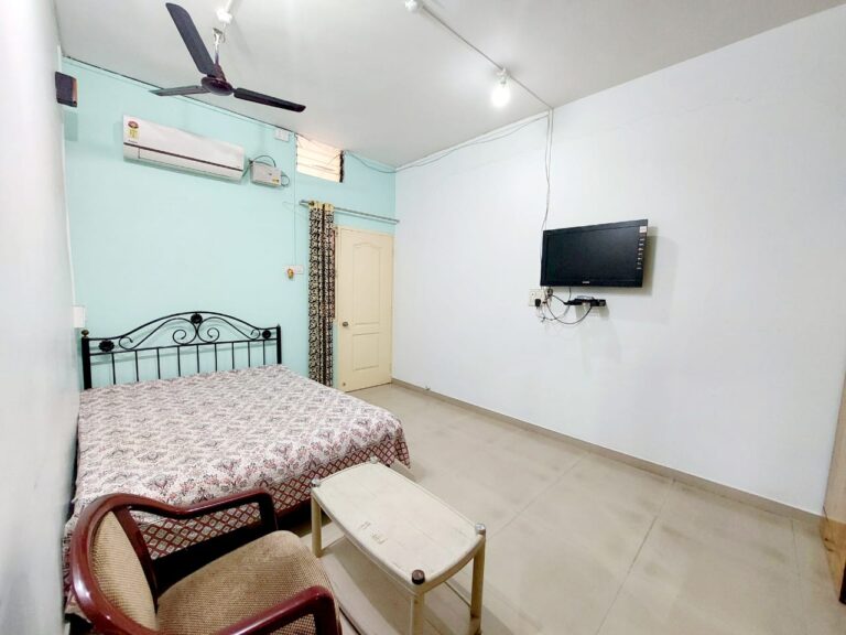 WhatsApp Image 2025-10-28 at 5.31.30 PM