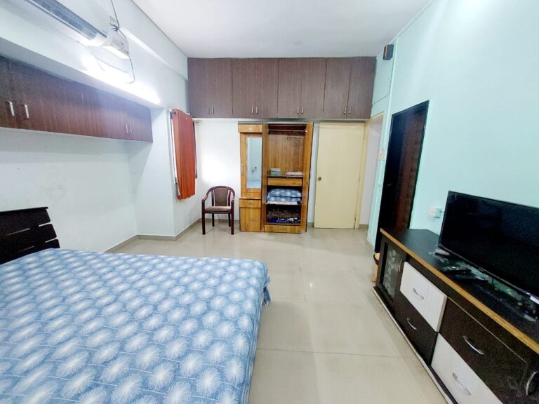 WhatsApp Image 2025-10-28 at 5.31.32 PM (1)